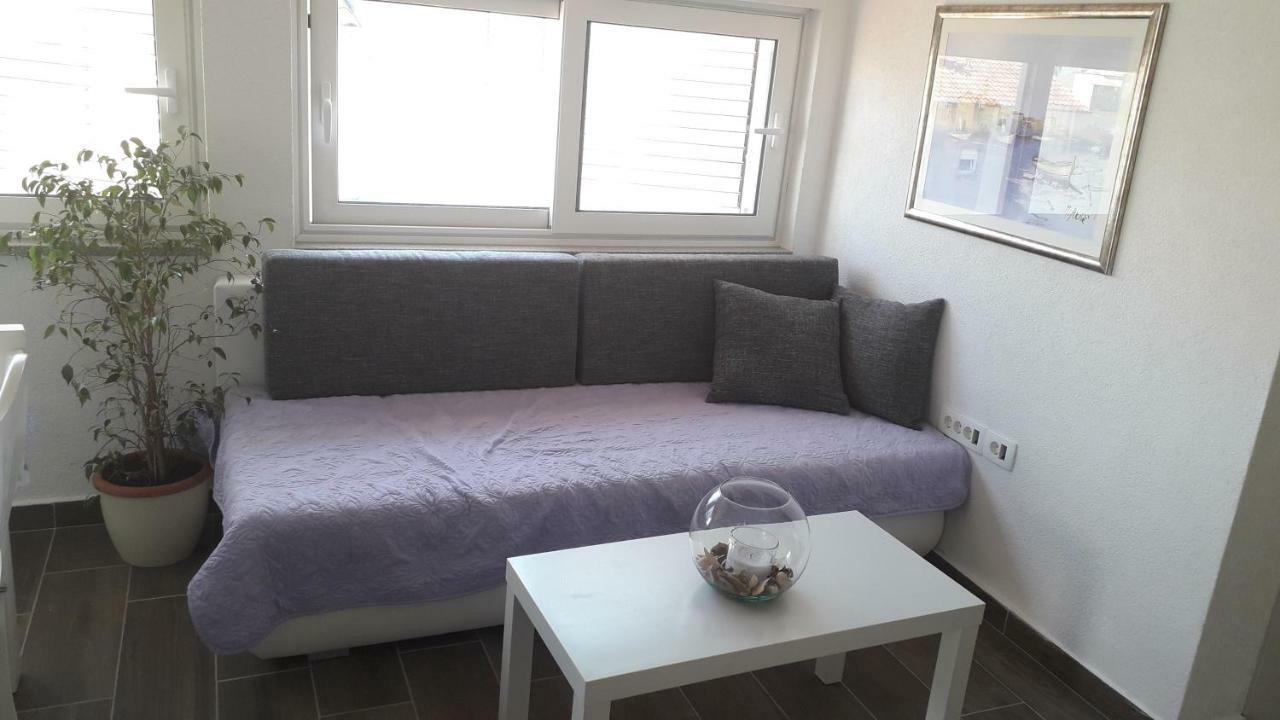 Apartmani Zilic Dugi Rat Exteriör bild